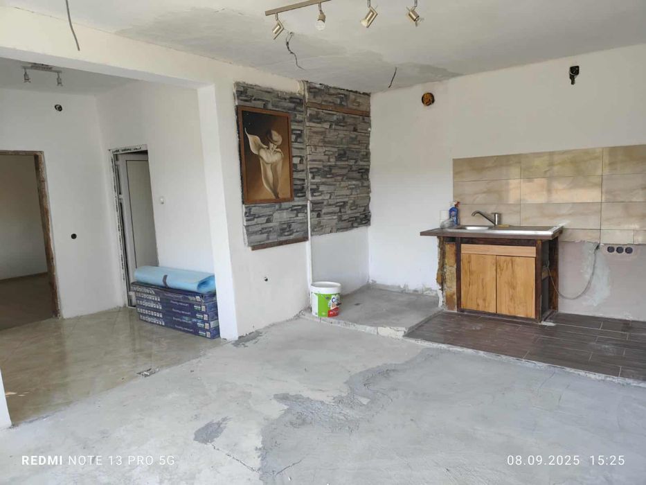 Продава се Къща в Търговище, Бряг - 75 кв.м за 884 €/кв.м - Снимка #1