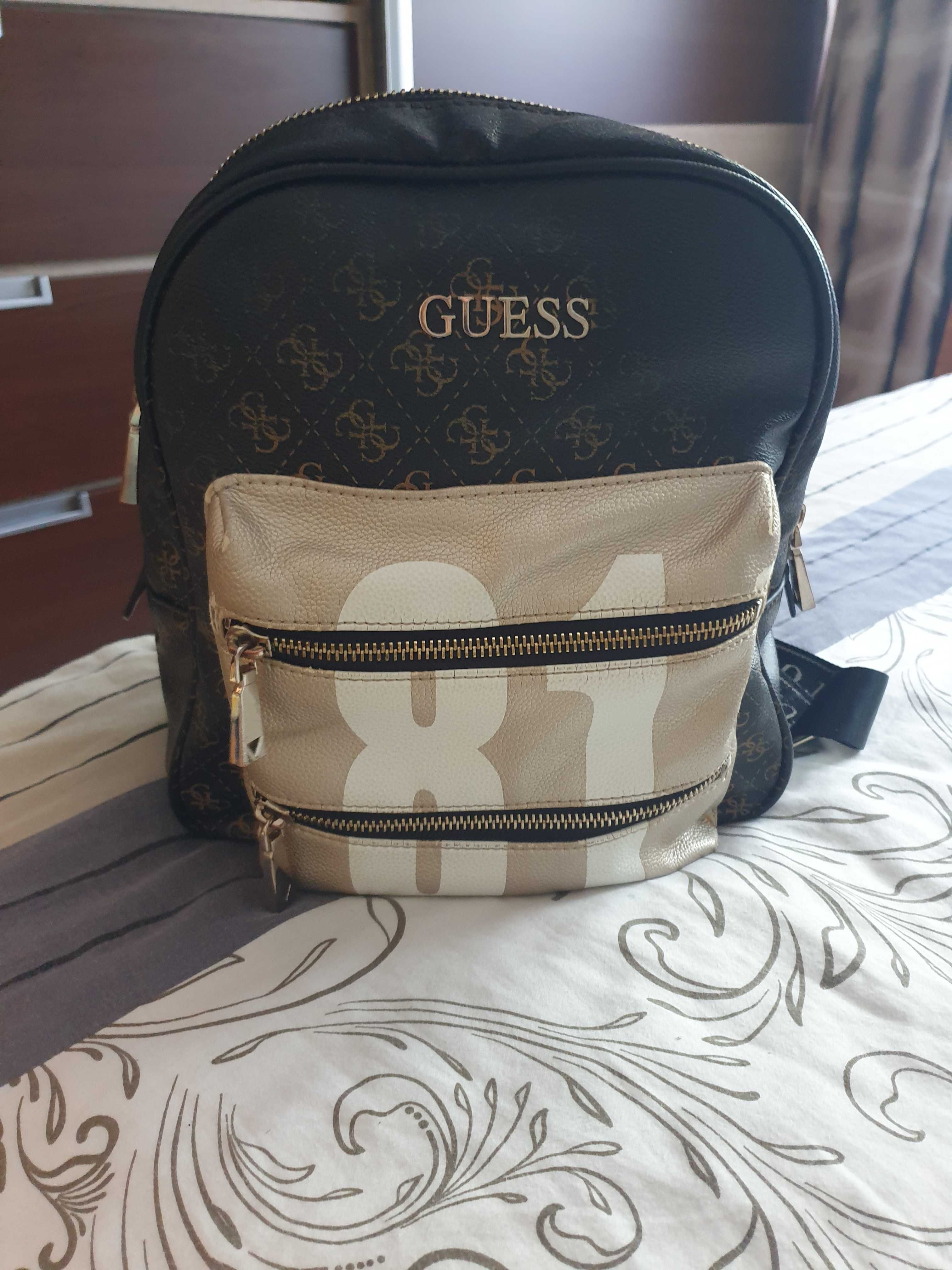 Оригинална Раничка Guess