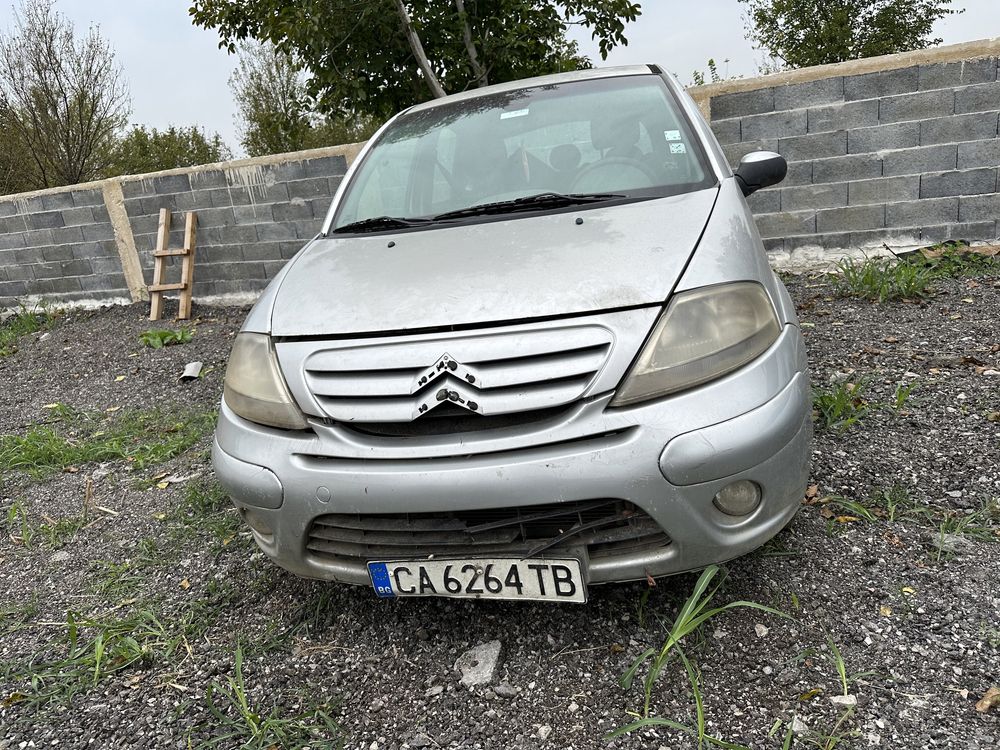 Citroen C3 1.6 16V бензин 2004 Г ръчка само на части