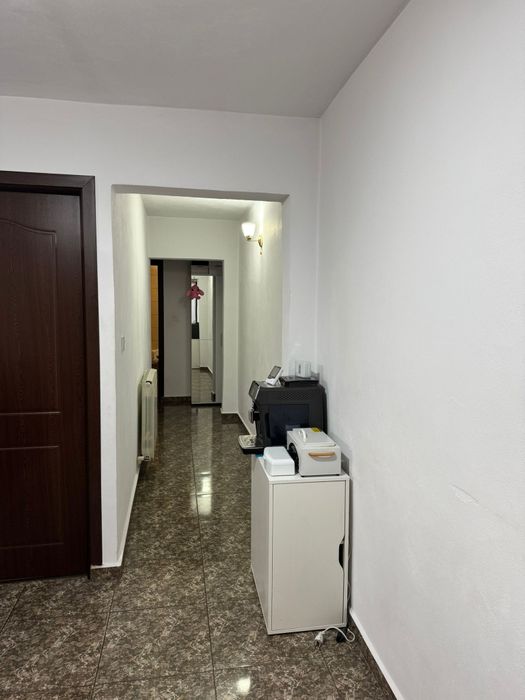 Vând apartament cu 2 camere decomandat