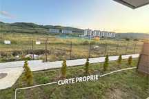 Persoana fizica, vand apartament de 54 mp + gradina, str Urusagului