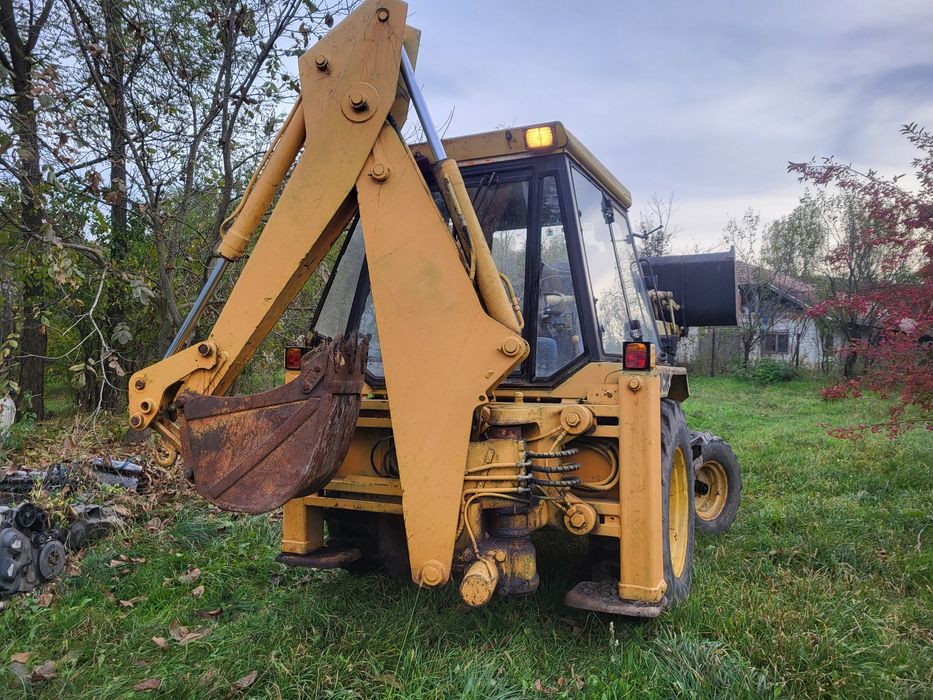 Buldoexcavator jcb 3cxr