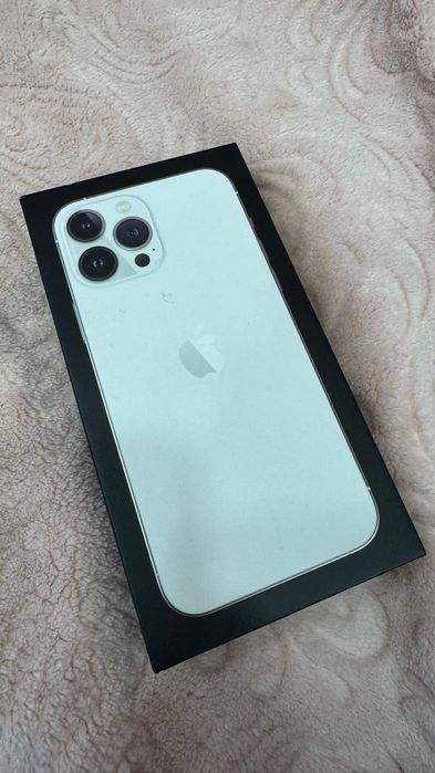 iPhone 13 ProMax 128 GB Silver