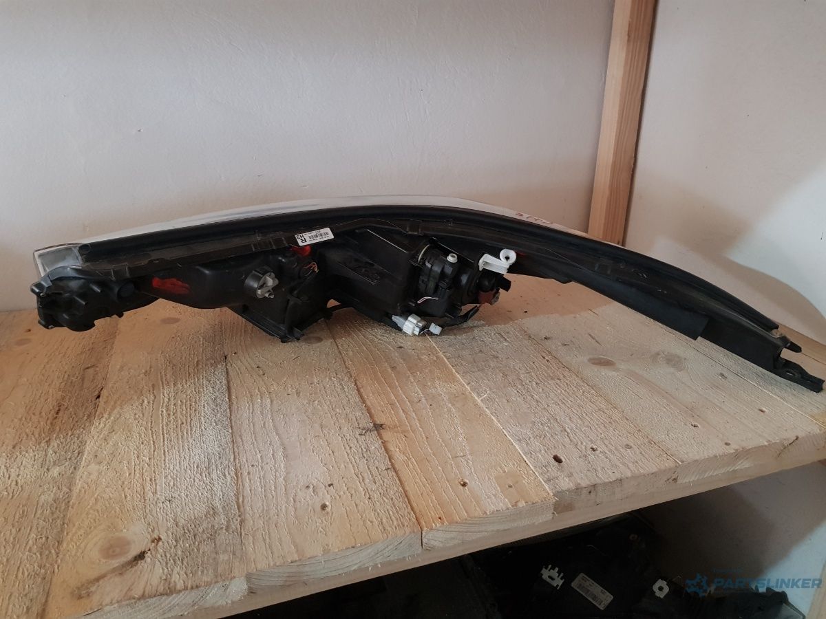 Far dreapta Halogen LED Toyota CHR 2016-2019
