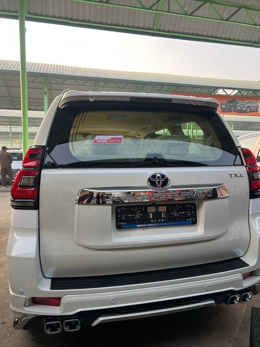 Toyota Land Cruiser 150 Full