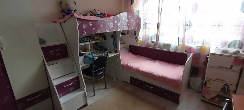 Детская мебель в хорошем состоянии!