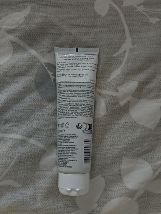 Redken leave in treatment