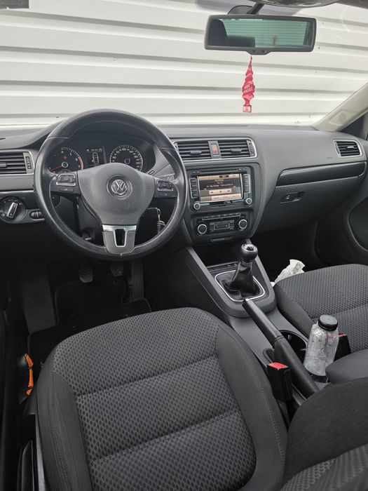 Volkswagen Jetta benzina Navigație jante senzori Import Olanda