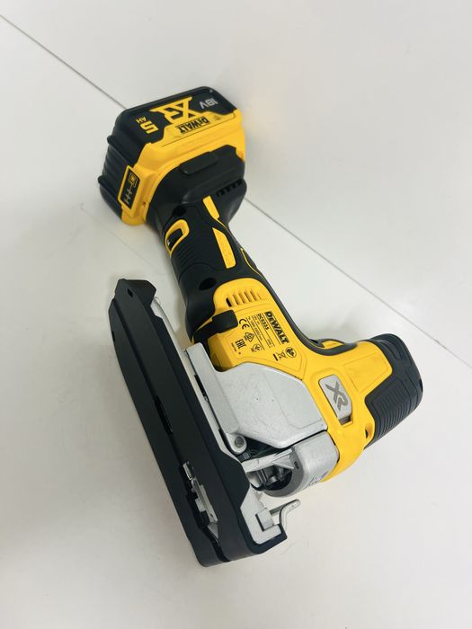 Dewalt DCS 335 pendular