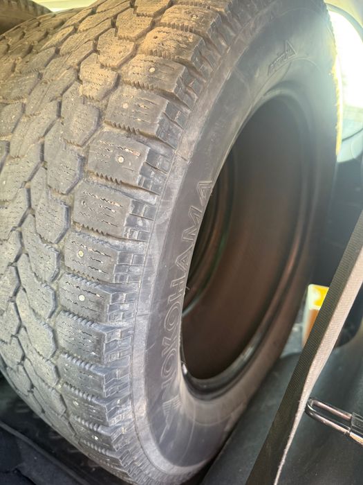 Продам бу зимние шины