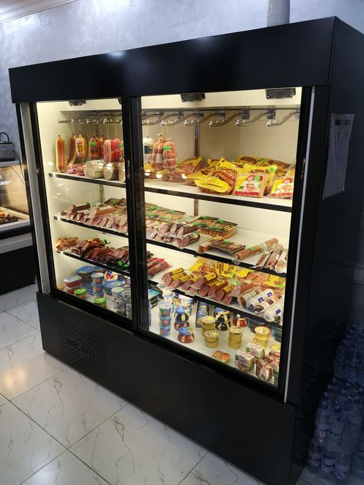 Витринный Холодильный Шкаф