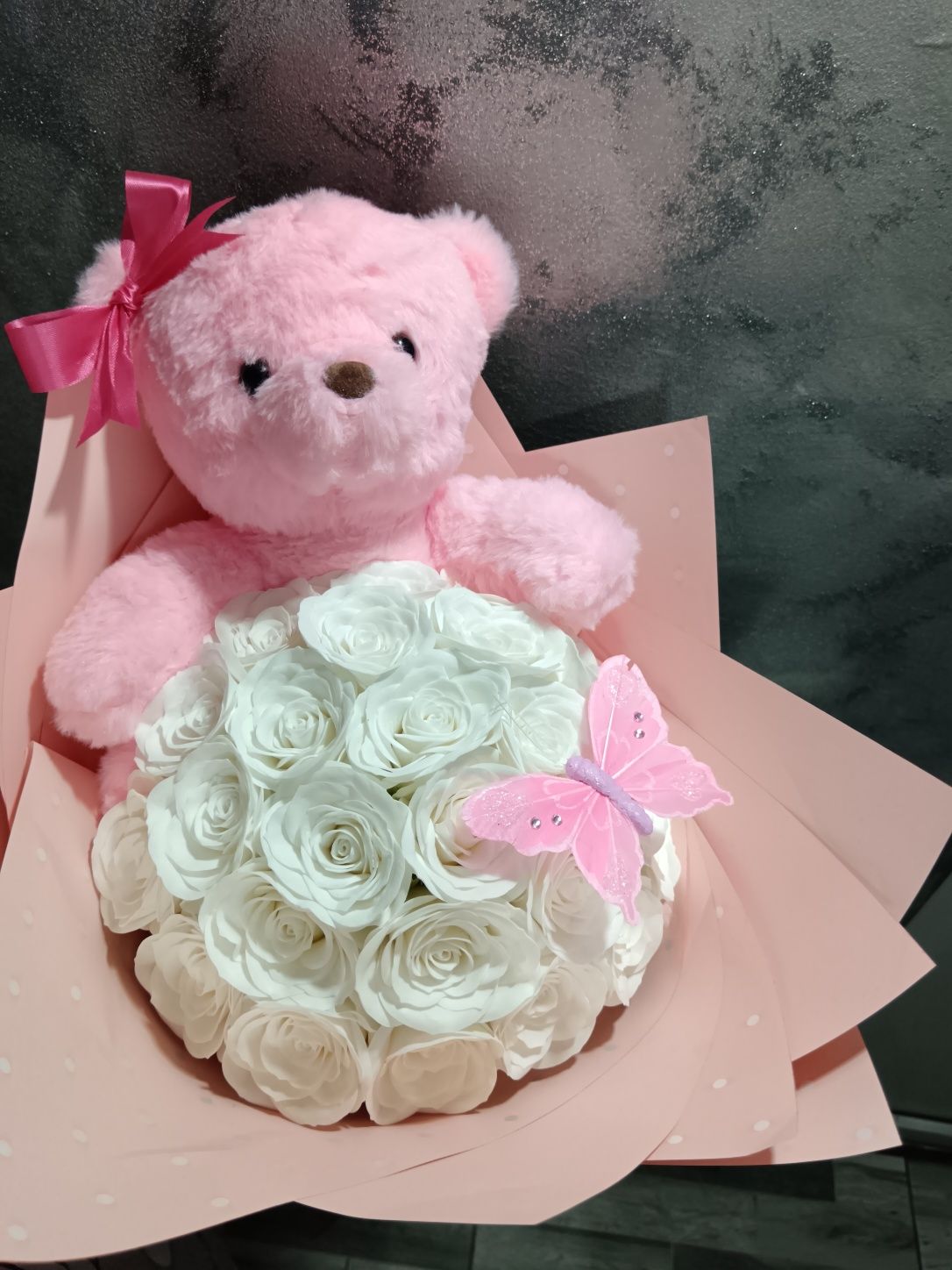 Buchete din flori artificiale și săpun