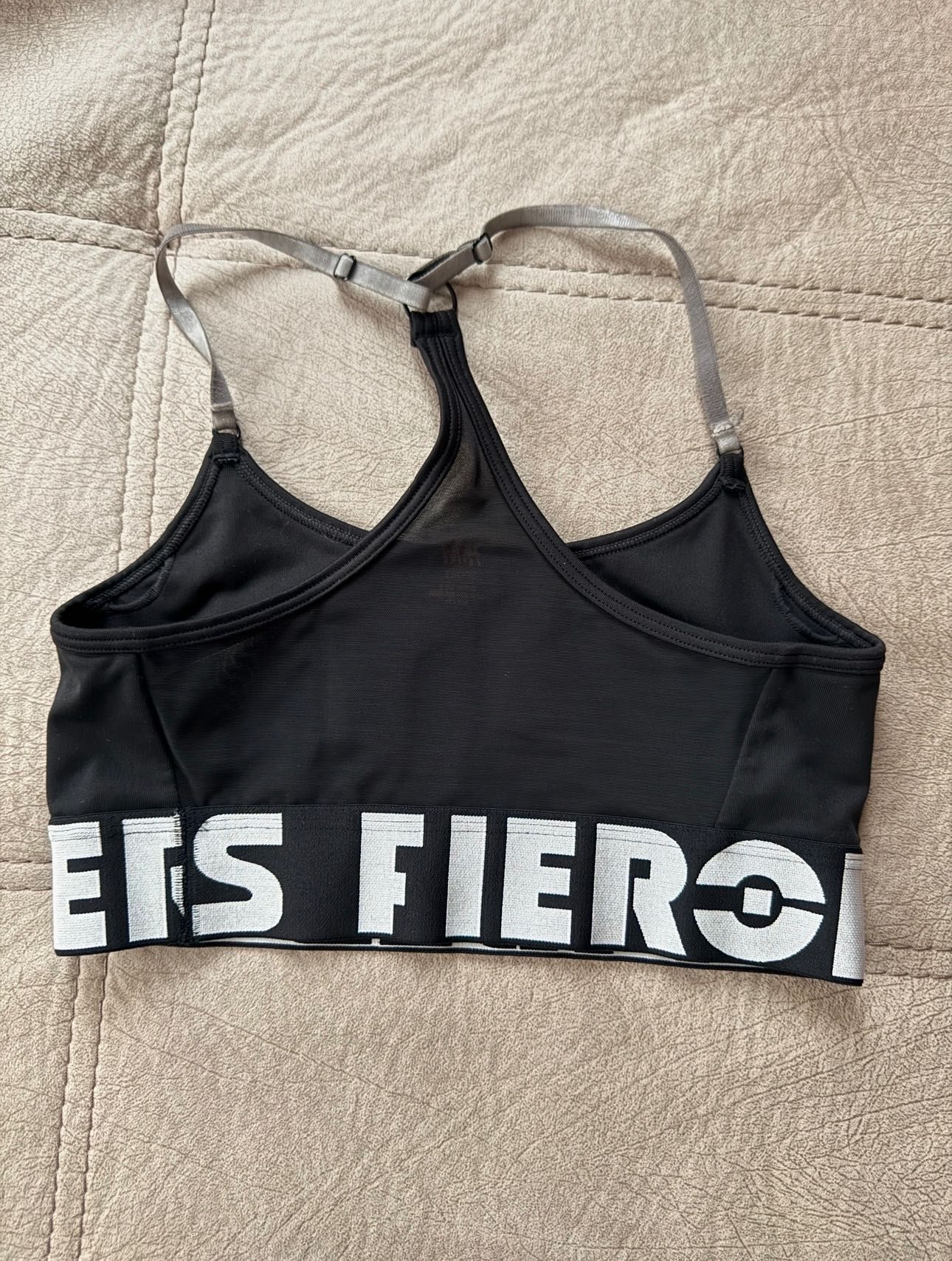Спортно бюстие H&M