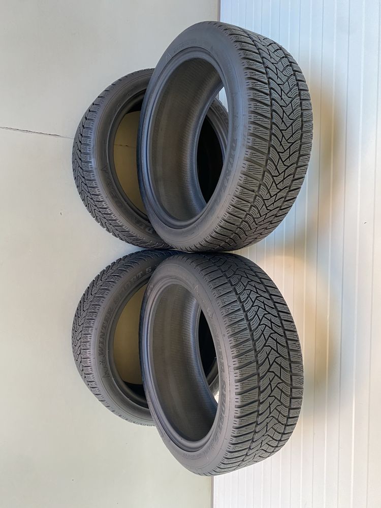 4бр зимни гуми 235/45/18/Dunlop Winter Sport5/dot1819/7.7мм грайфер
