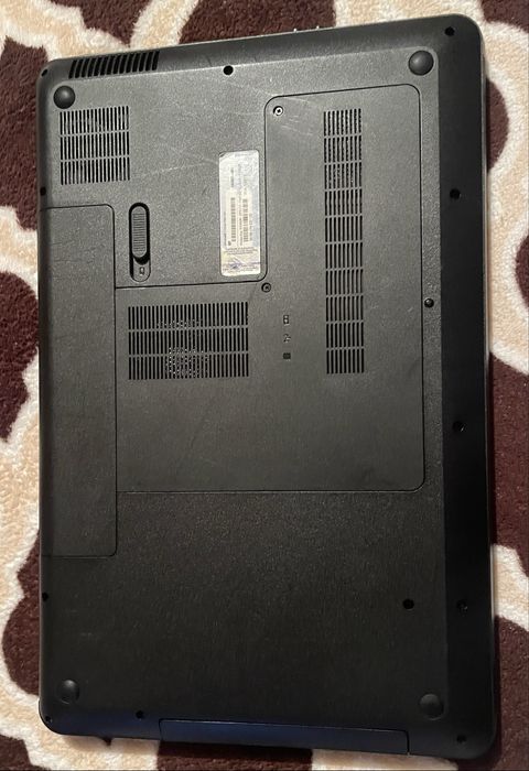 Laptop  hp in stare de funcționare