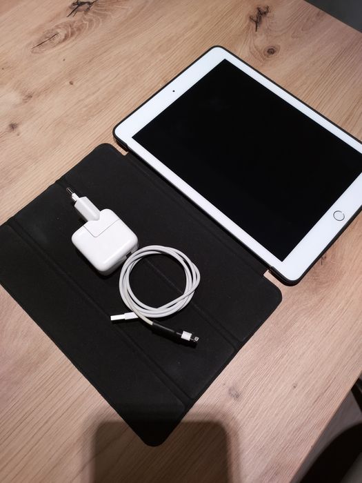 Apple Ipad 5 9.7 2017