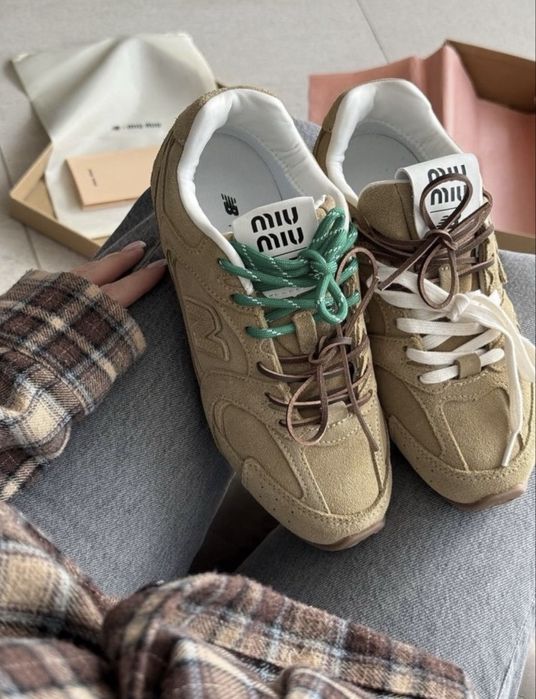 Дамски маратонки New Balance X Miu Miu 530 SL Light Brown