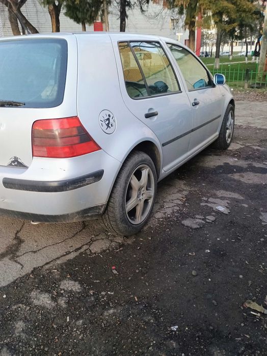 Golf 4, 1.6 SR 101cp
