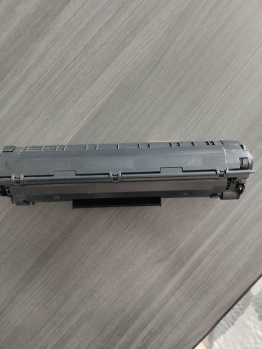 Продаю картридж на принтер