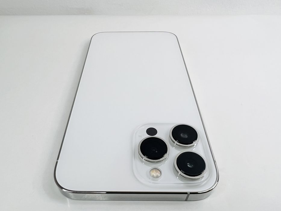 Apple iPhone 13 Pro 256GB Silver 96% Батерия! Гаранция!