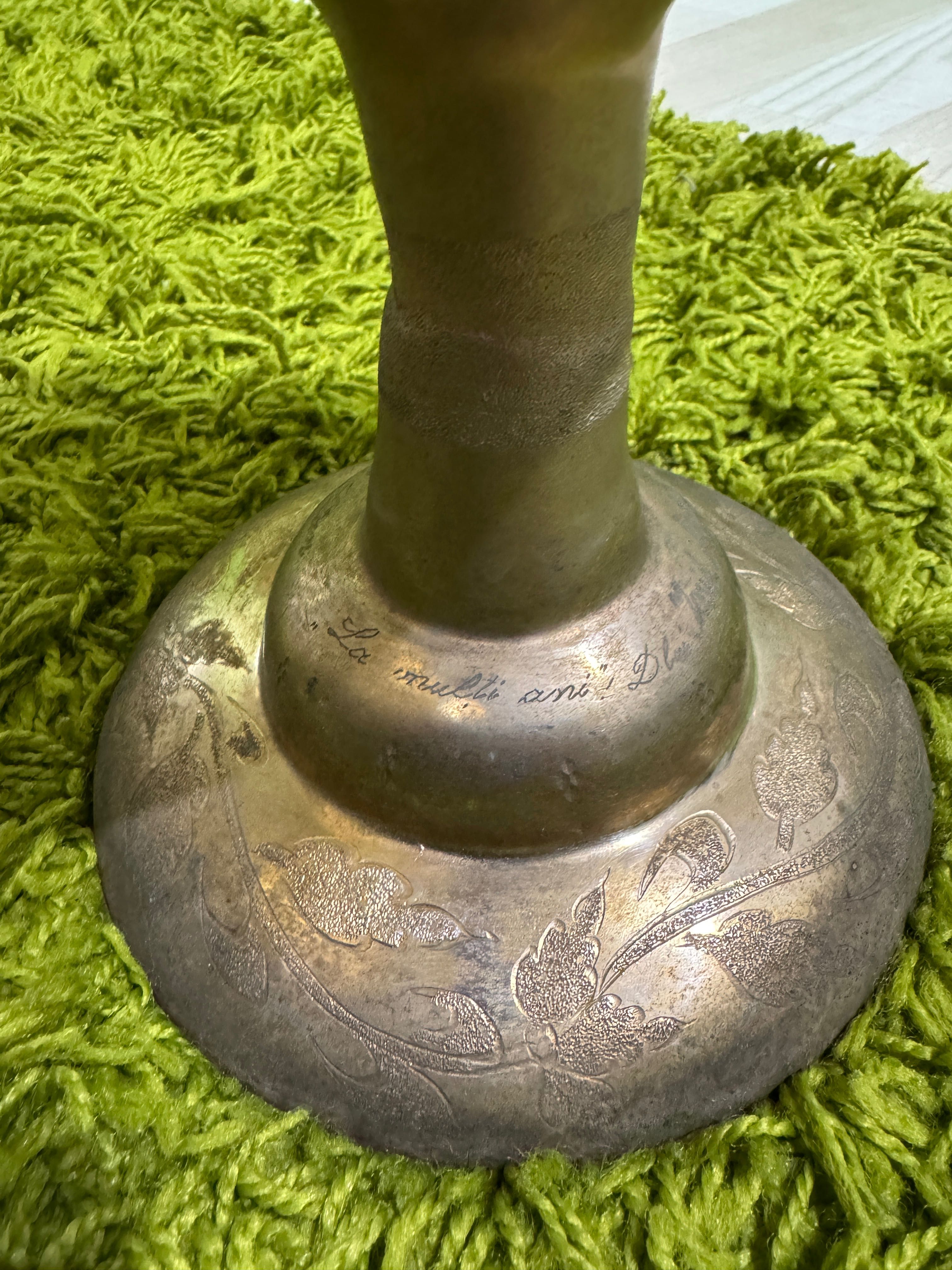 Vand statuie de bronz