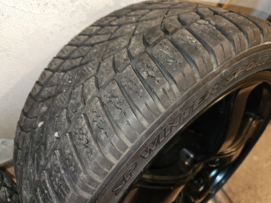 Джанти 18 цола 5 х120 със зимни гуми за BMW