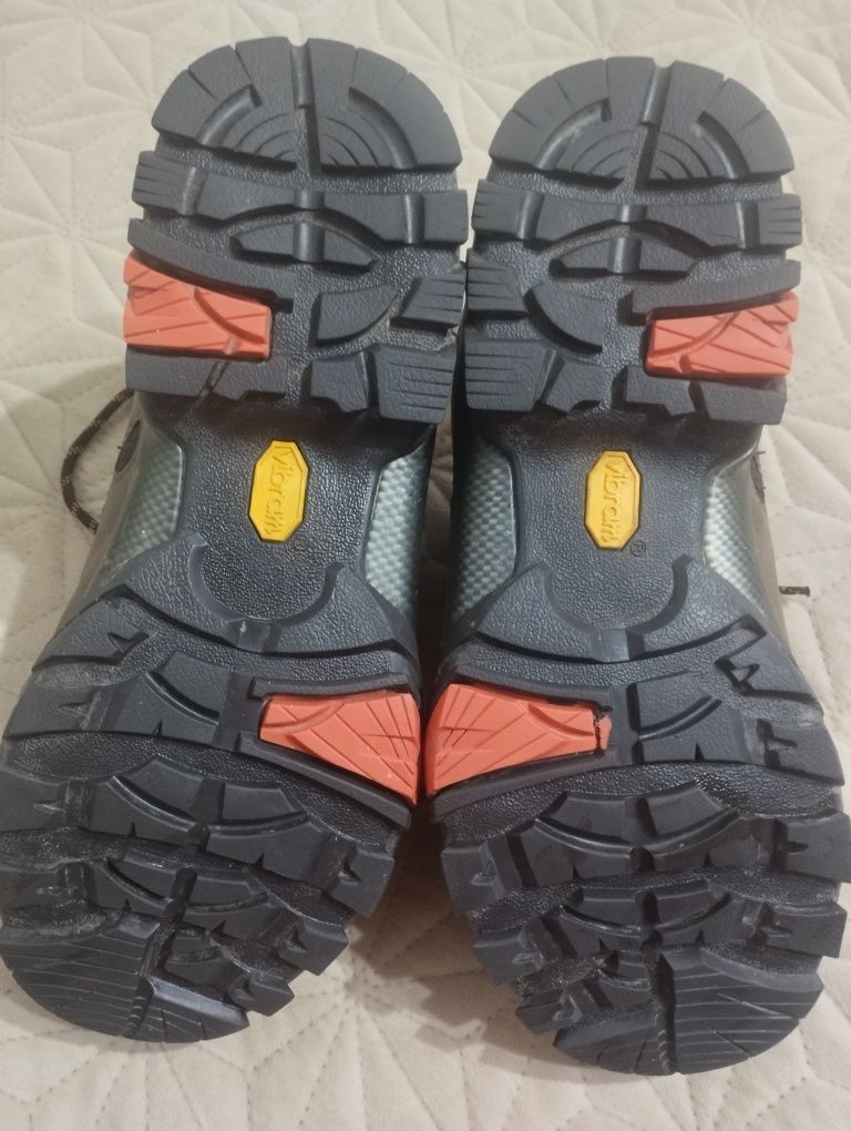 Semighete Vaude Stone Cracker low