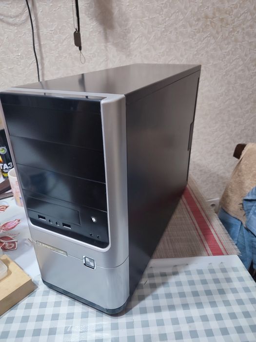 Компьютерный корпус для сборки ПК (без БП)