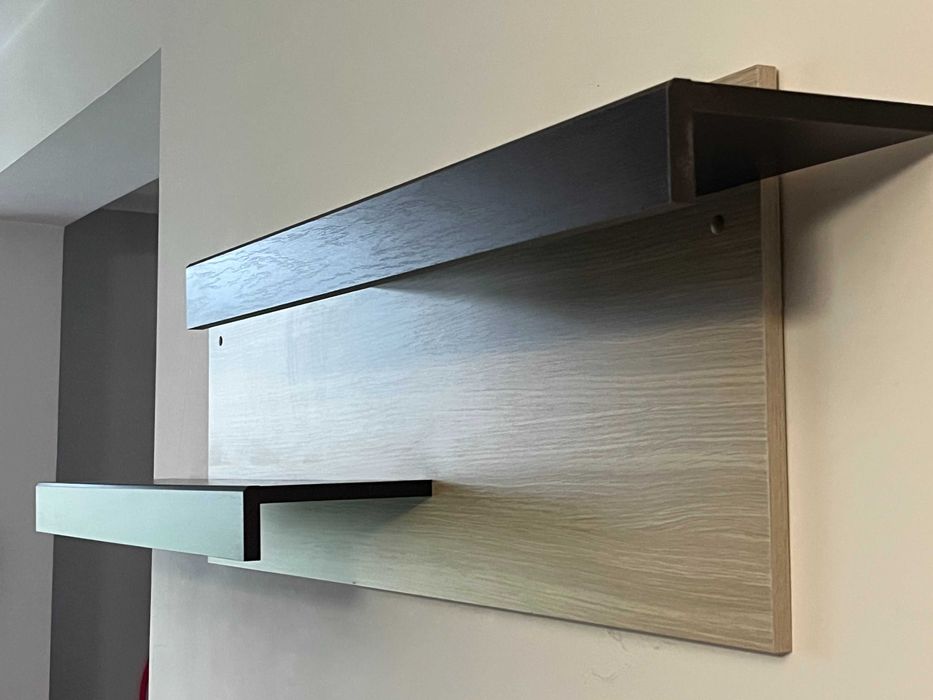Comoda cu rafturi living