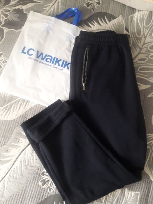 Новые штаны  Waikiki