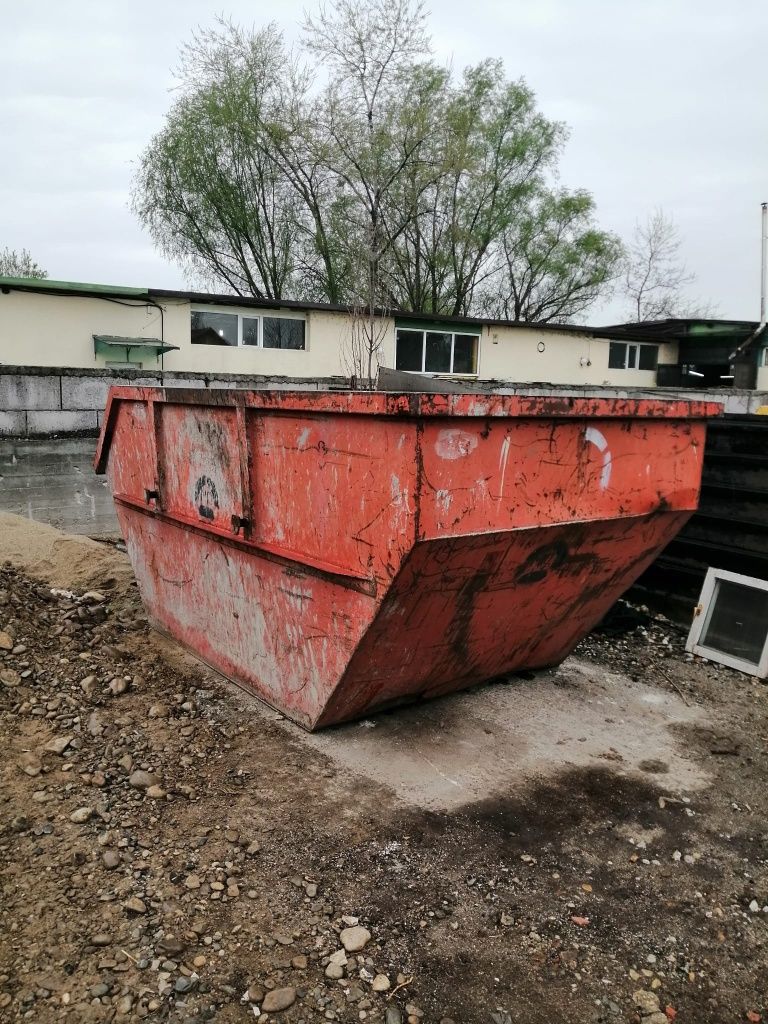 Închiriez container,benă pentru moloz.