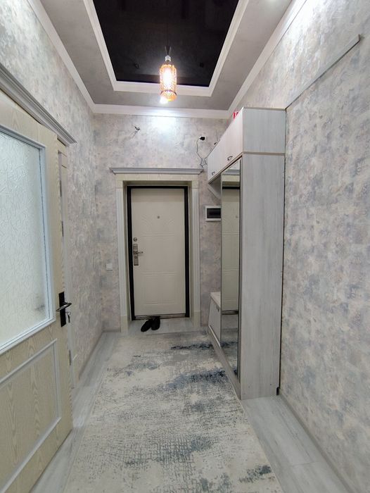 Сдаётся квартира Сергели 5-Бекат 2.хонали 70-кв.м Новостройка