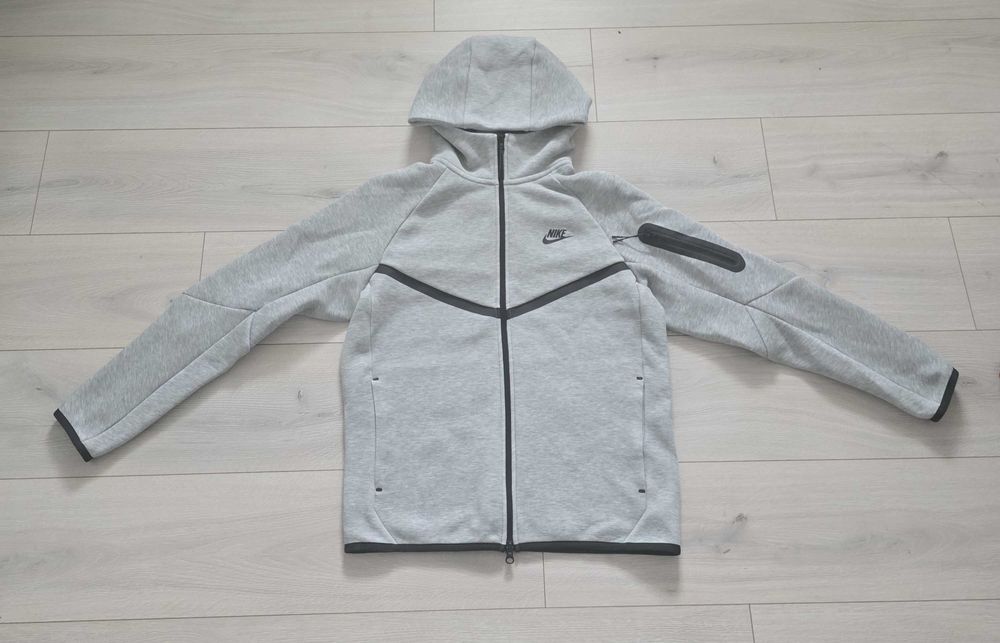 NIke tech compleu autentic