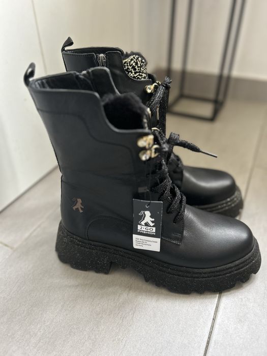 Ghete piele, noi cu eticheta