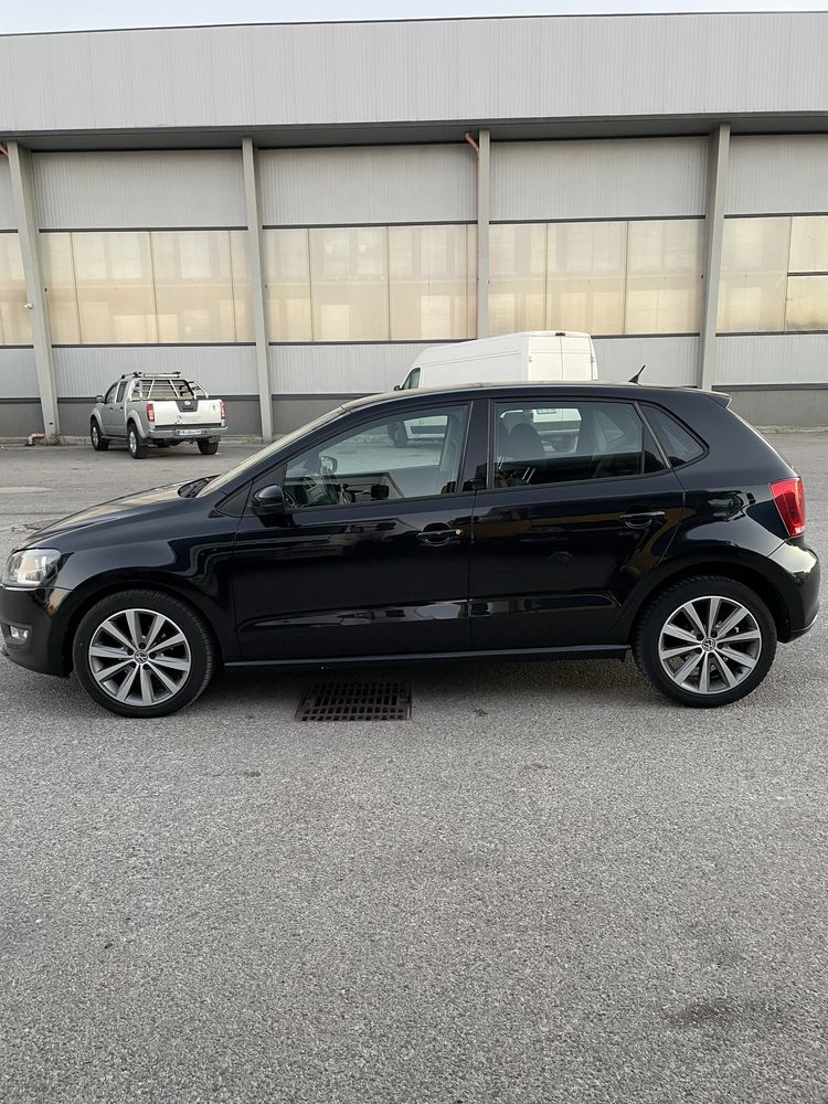 WV polo 1.6 TDI 90k.