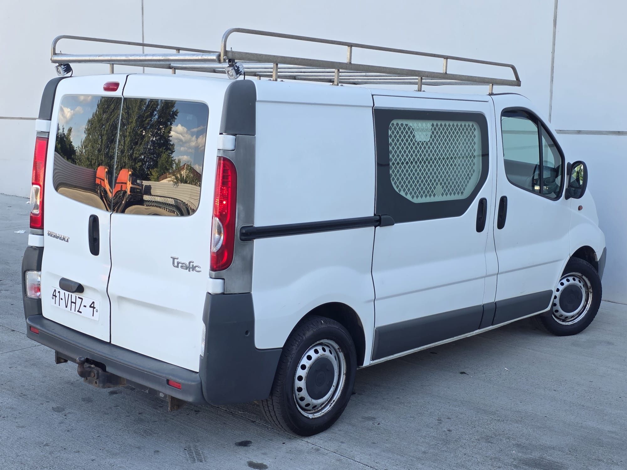 Renault Trafic 2.0dci 2008 Cârlig portbagaj Import Olanda