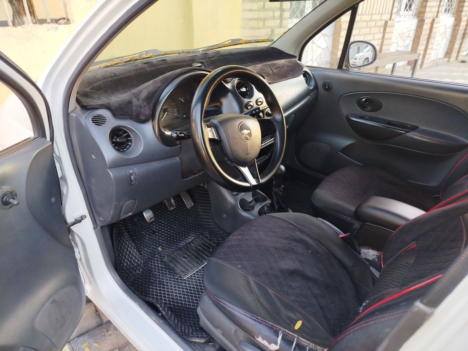 Срочно продам Матиз микс 2010