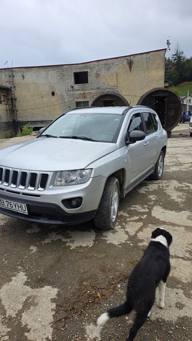 Vand - schimb Jeep Compass 2013 ,4x4  anvelope noi jante 18"