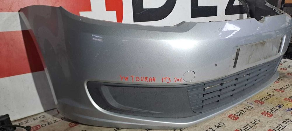 Bara fata completa cu grile VW Touran 1T3 generatia 3 2011 - 2015
