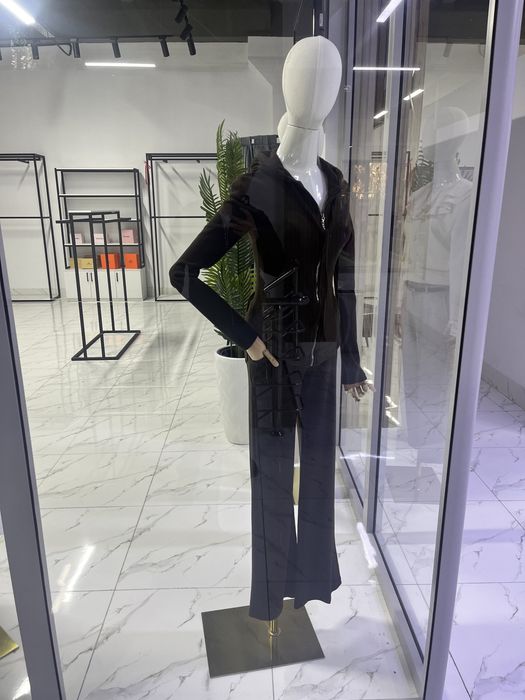 Маникены для женской одежды