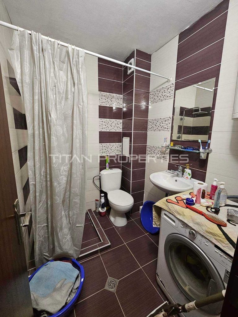 Продава се Тристаен апартамент в Варна, Колхозен пазар - 73 кв.м за 1987 €/кв.м - Снимка #7
