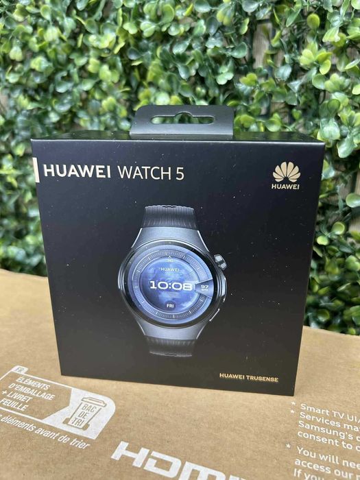 Смарт часовник Huawei Watch 5 46mm - нов