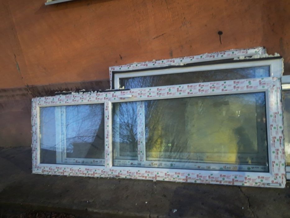 продам пластиковый двери от новый кв сняли