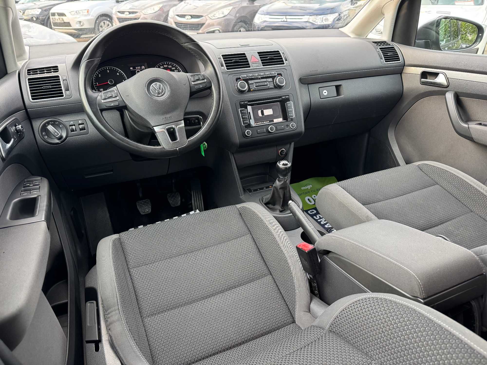 Volkswagen Touran 1.6 tdi 7Locuri/Garantie/RateFixe|Avans0|Finantare