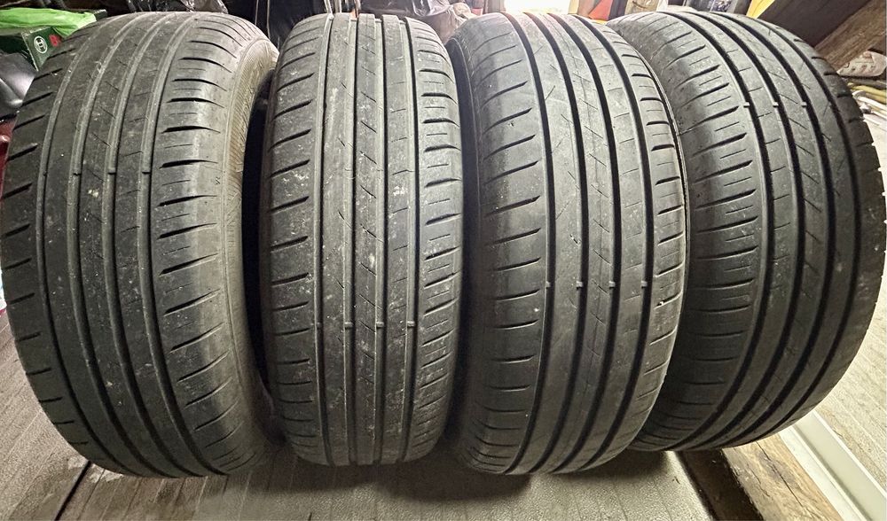 Anvelope Vara VREDESTEIN Ultrac 185/60 R15 88 H XL