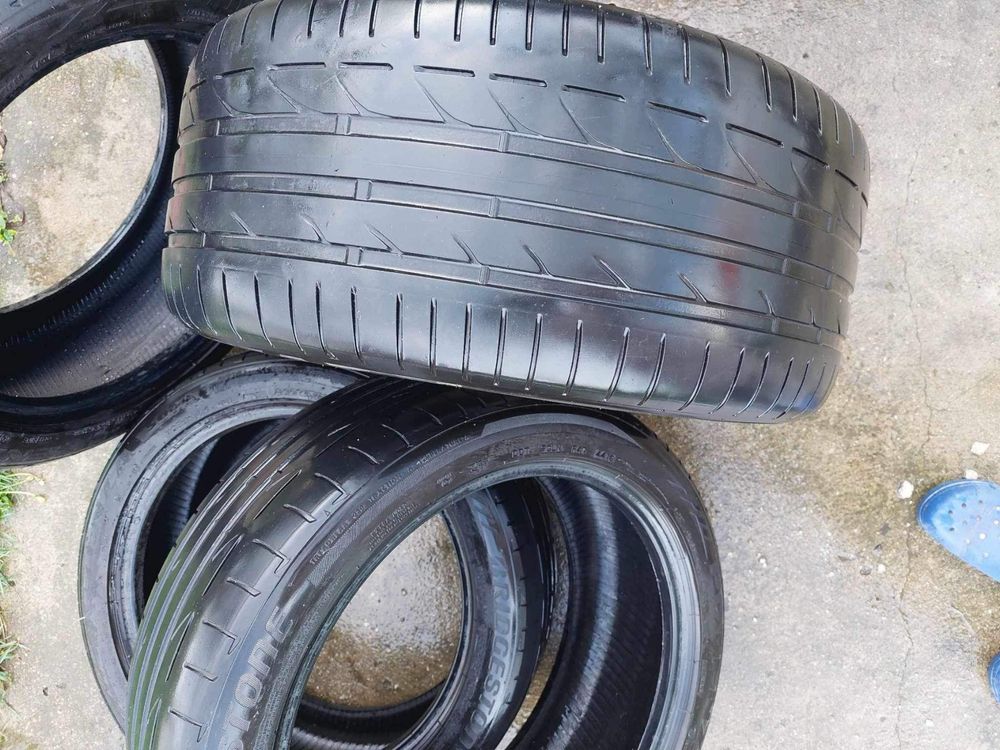 Vand cauciucuri Bridgestone Potenza vara R19 toate 4 la 600lei