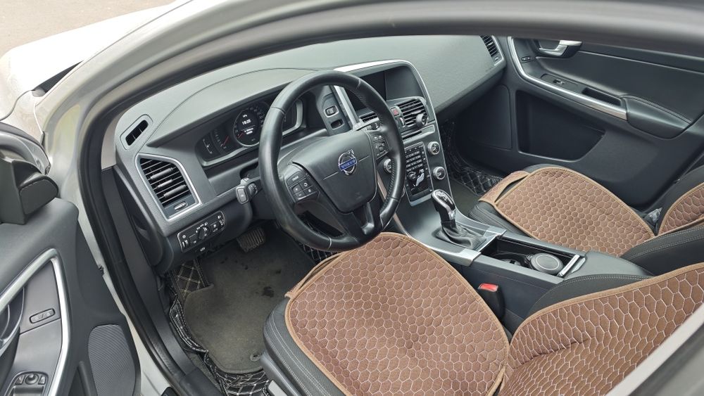 Vand sau Schimb Volvo XC60  cu Volvo XC90 dupa 2016