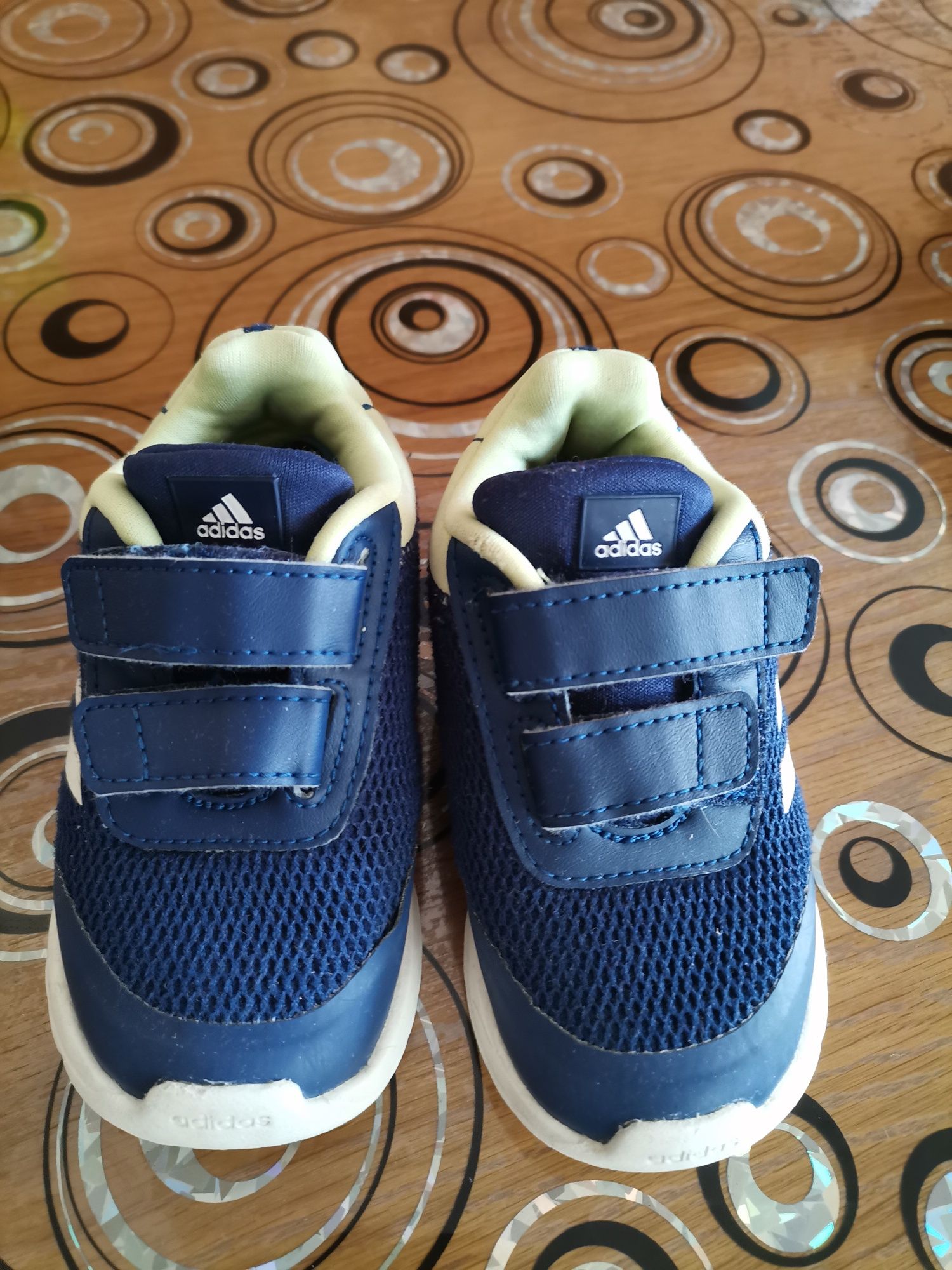 Маратонки Adidas