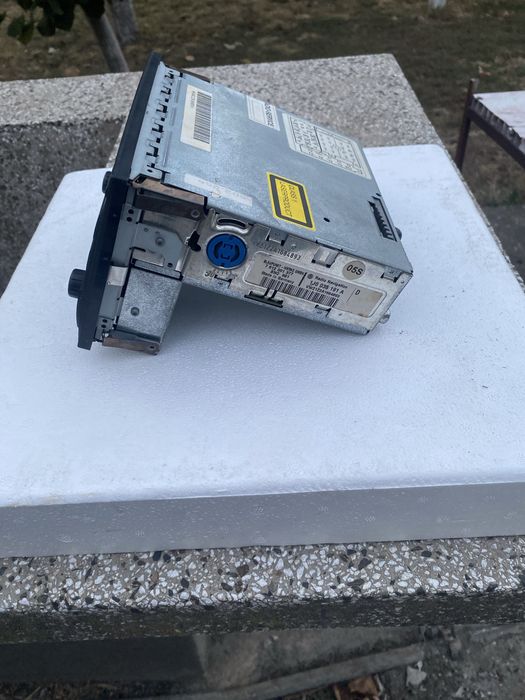 Оригинално радио от Passat B5.5 и оригинален CD changer
