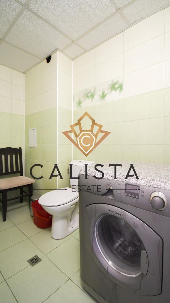 Дава се под наем Четиристаен апартамент в София, Витоша - 160 кв.м за 899 € - Снимка #13